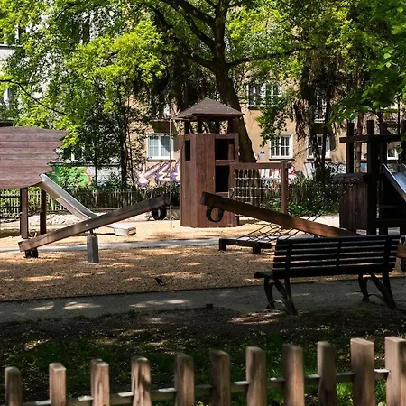 Parkside Family Apartment *